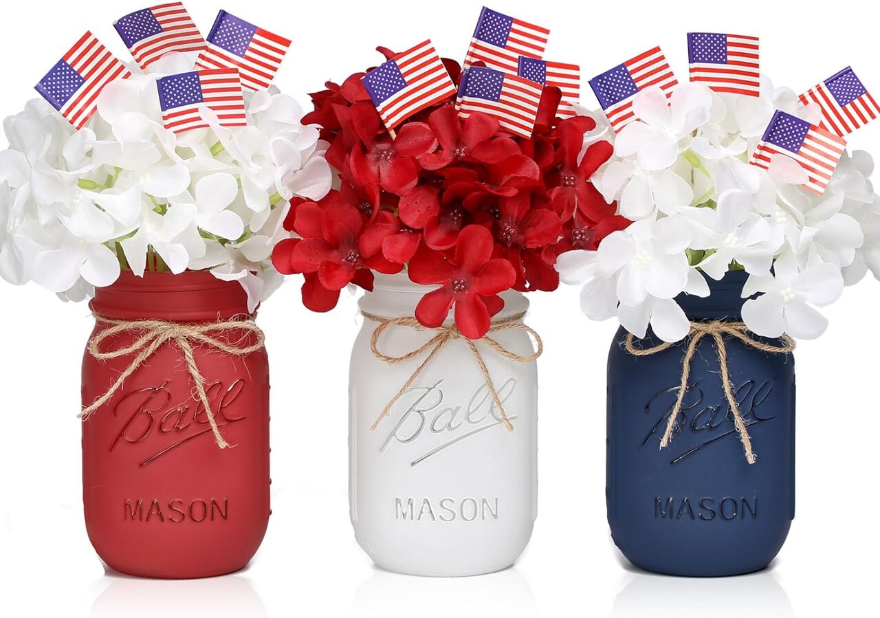 Patriotic Mason Jar Centerpiece with Flowers & Flags for 4th of July